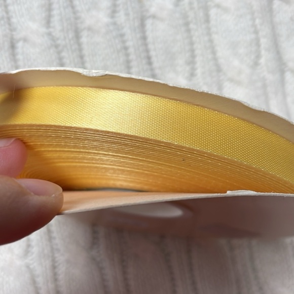 15 spools of ribbon (7 NWOT/8 partially used, 140+ yards) rainbow Easter crafts - Picture 10 of 10